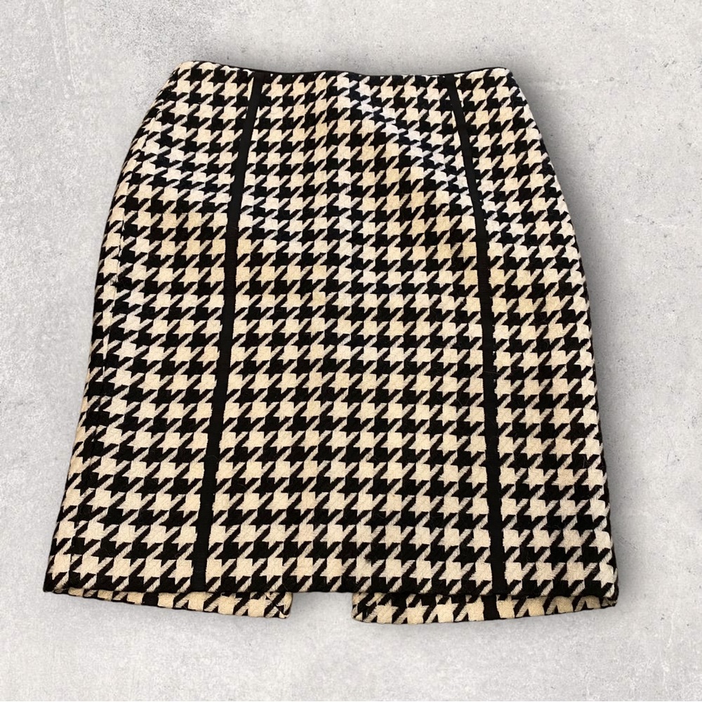 WHBM • Black and White Pencil Skirt • 00
